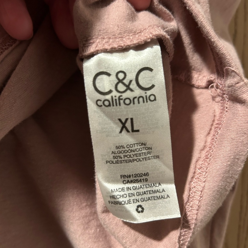 NWOT C&C California Long Sleeve Shirt - Light Pink - Picture 4 of 5